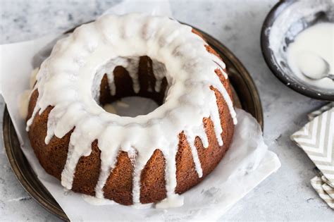 How To Make Glaze Icing For A Cake Cake Walls