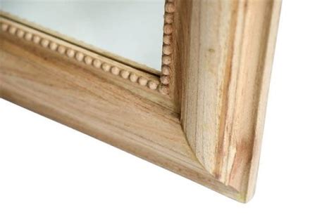 Menggunakan papan kayu yang disusun secara horizontal digabung dengan. Apa Finishing Furniture Kayu Mindi yang Aman? - CATKAYU.NET