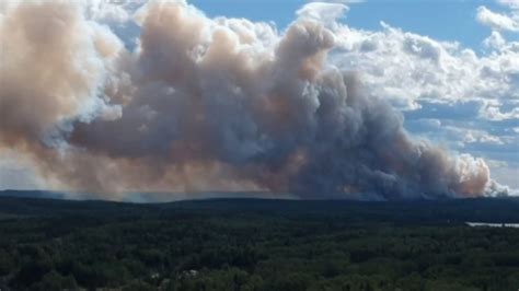 Red Lake Fire Red Lake Forest Fire Now Just Two Kilometres From