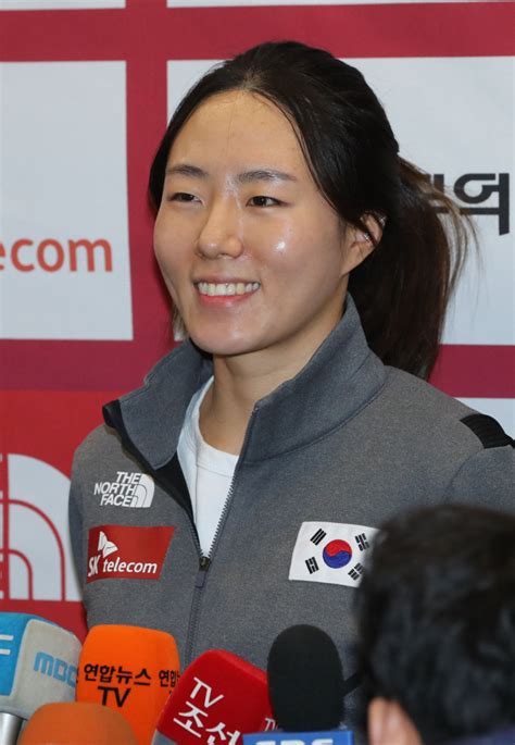 S Korean Speed Skater Lee Sang Hwa Undaunted By Rival Ahead Of Olympics