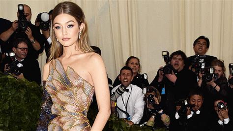 Gigi Hadids Met Gala Dress 2018 Stuns In Stained Glass Inspired Gown Hollywood Life