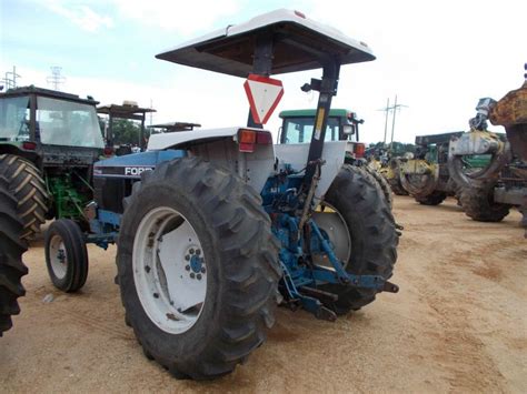 Our 45″ x 50″ universal tractor canopy offers exceptional coverage to keep you out of the elements. FORD 7740 FARM TRACTOR, S/N BD22130, 3 PTH, PTOM 2 HYD ...