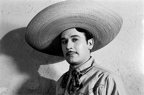 Infante is (arguably) the most renowned and beloved actor/vocalist of the genre and the golden age of mexican cinema (1933 to 1964), for which classic. Subasta de Pedro Infante será el 23 de abril - New York ...