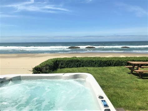 Maybe you would like to learn more about one of these? Oceanfront Hotel in Lincoln City Oregon | On The ...