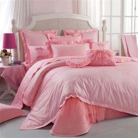 White bed sheet sets : Offers & Discounts in Lajpat Nagar, Delhi on Bed Sheet ...