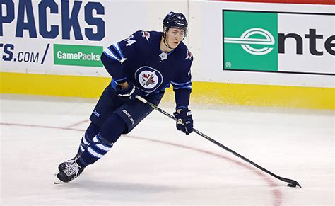 The winnipeg jets traded up from the 22nd overall to 18th overall to select stanley in the 2016 nhl entry draft. Jets Assign Pair of Defenders to Moose - Manitoba Moose