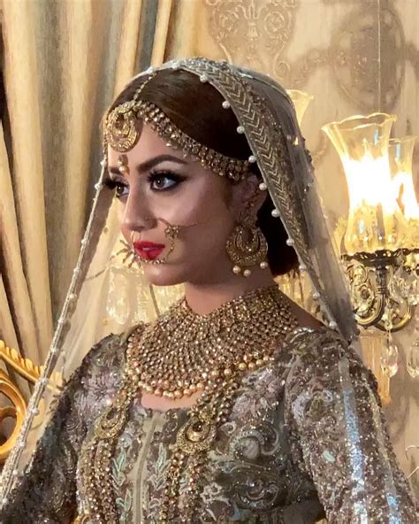 Faiza khan is on facebook. Beautiful Bridal Photoshoot of Alizeh Shah for Faiza Salon ...