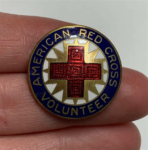 Original Wwii American Red Cross Volunteer Pin 3825839737