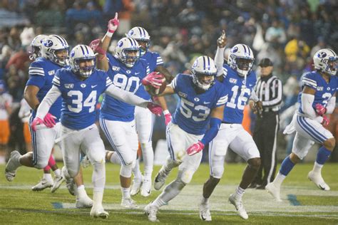 Byu Turns Up The Heat Knocking Off No Boise State The Daily Universe