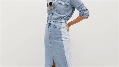 plötzlich elegant im sommer 2021 sind genau diese jeansröcke modetrend