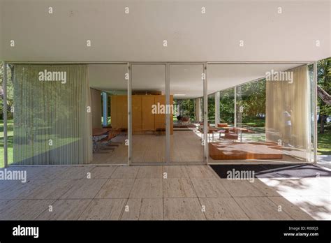 Farnsworth House Mies Van Der Rohe Architecture House Ideas