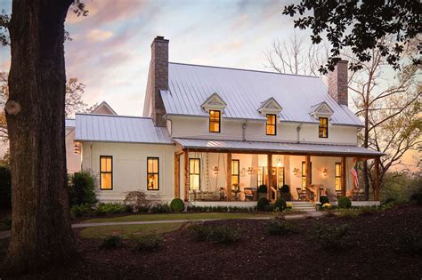 Old Southern Country House