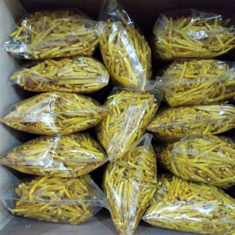 Stik Talas Kuning Kiloan 250gr Camilan Talas Kuning 250gr Lazada