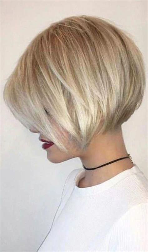 46 Bob With Bangs Hairstyle Ideas Trending For 2019 In 2020 Inverted