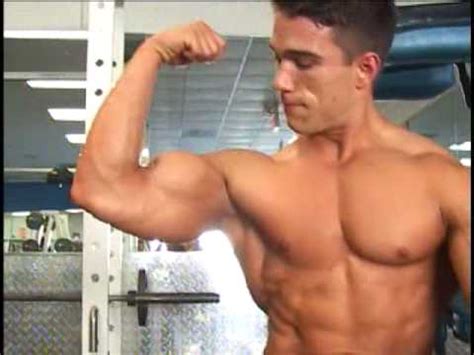 Musclemania Bodybuilder Matt Stirling Gym Youtube
