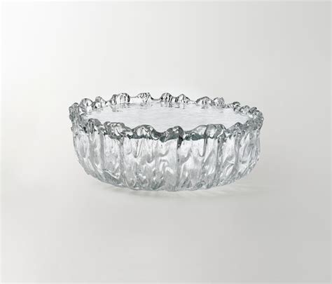 Compare prices & save money on living room furniture. FOUNTAIN - Coffee tables from Glas Italia | Architonic