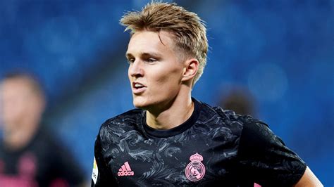 The website contains a statistic about the performance data of the player. 'Odegaard's been at Real Madrid, he can handle pressure ...