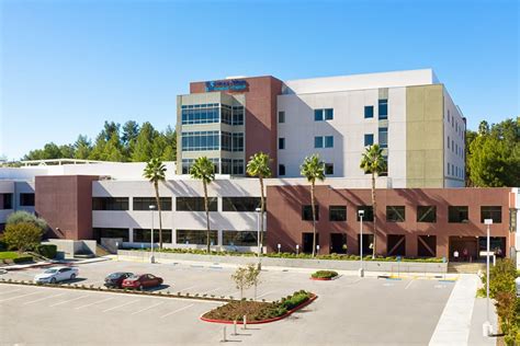 Henry Mayo Wins National Award For New Patient Tower