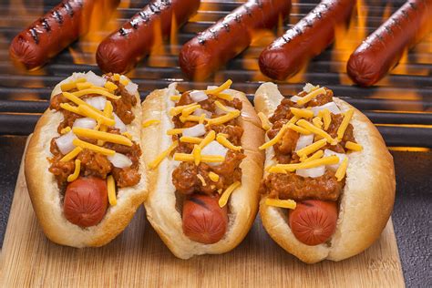 10 Really Amazing Facts About Hot Dogs