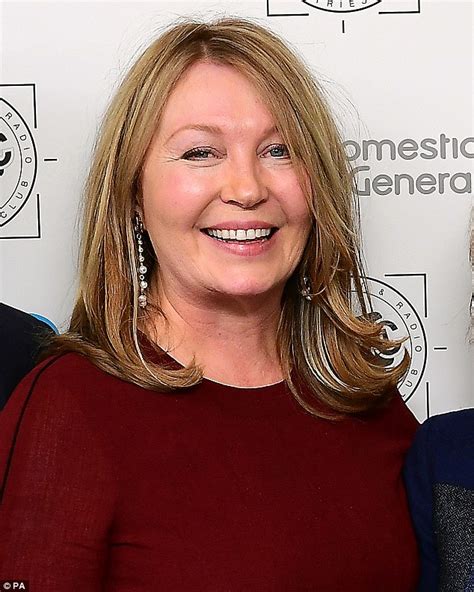 Radio 4s Kirsty Young Announces Break From Desert Island Discs Daily