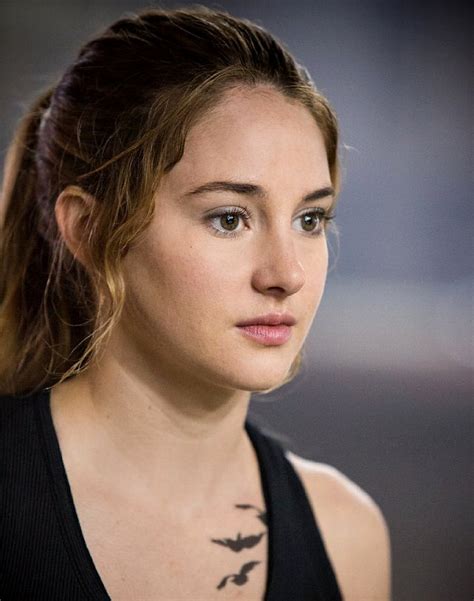 91% the spectacular now (2013). Divergent: Shailene Woodley as Tris - Reel Life With Jane