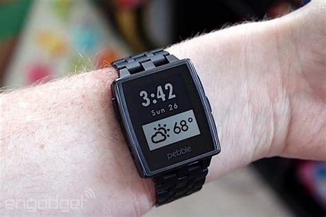 Pebble Steel Review At Last A Stylish Smartwatch Engadget
