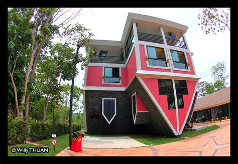 Well, maybe you belong in kuala lumpur's upside down house until you get it all sorted out. La Maison Inversée de Phuket - Phuket Upside Down House ...