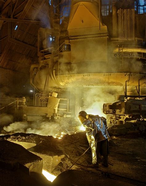 In 2004 the level of internal sales of main product (sheet production, sections, radiators) came up to 613 thousand tones and export. Dunaferr, taking a sample | Viktor Mácha - industrial ...