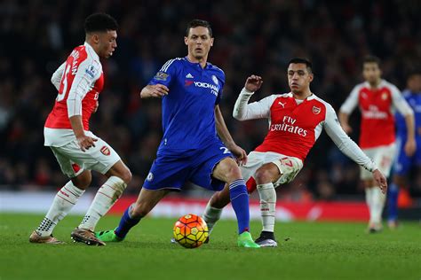 Chelsea face arsenal in the premier league on wednesday evening at stamford bridge. Chelsea vs. Arsenal: Combined starting XI of London rivals