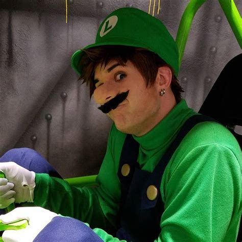 Luigi Cosplay With Prosthetic Nose This Is How All Luigis Cosplays