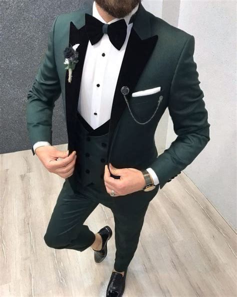 Dark Forest Green 3 Pieces Suits For Men Peak Lapel Two Button Formal