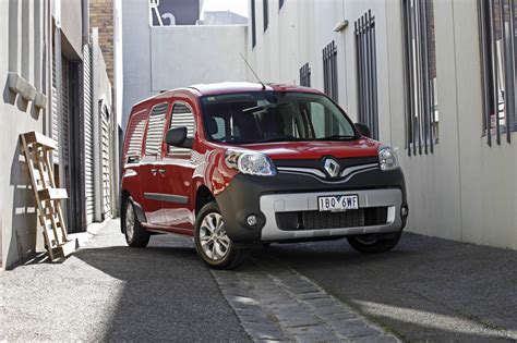 News Five Year Warranty For Renault Commercial Vehicles
