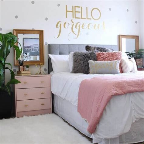 Whether you're updating your teenager's room or making space for their whole crew, these stylish and practical ideas are 100% teen approved! ️ 34 Cool and Simple Teen Girl Bedroom Ideas for Small Rooms