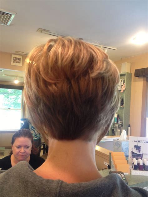 Pin By Adri Monge On Baby Shower Short Stacked Haircuts Stacked