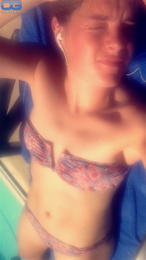 Danielle Wyatt Nackt Nacktbilder Playboy Nacktfotos Fakes Oben Ohne