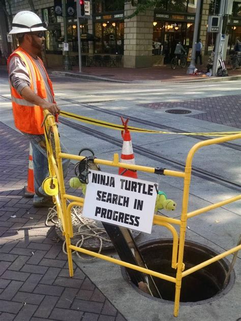 Road Worker With A Sense Of Humor Funny Pictures With