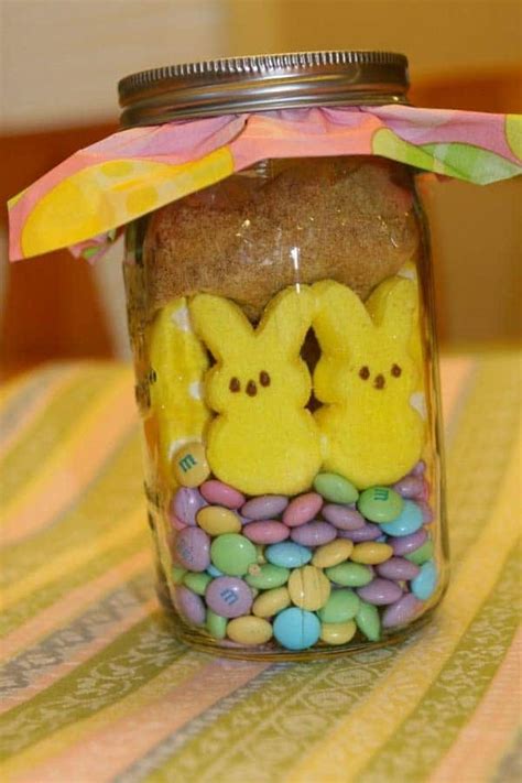 Say hello to the diy crafters box. 38 Easy DIY Easter Crafts to Brighten Your Home | Homesthetics - Inspiring ideas for your home.