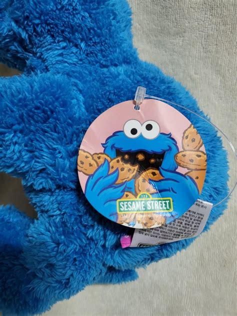 Authentic Sesame Street Cookie Monster Holding Cookie Plush Soft Toy