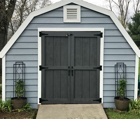 The saturday started like any other. Farmhouse Shed Makeover - The Cards We Drew