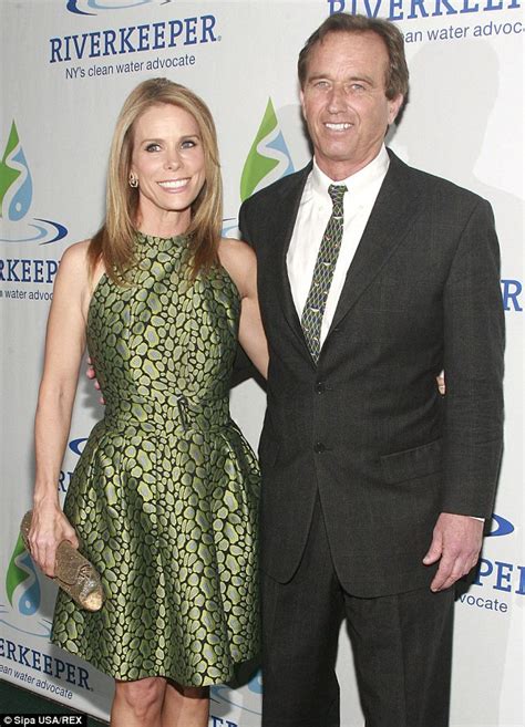 Rfk Jr Will Marry Cheryl Hines Despite Affair Allegations With Surgeon