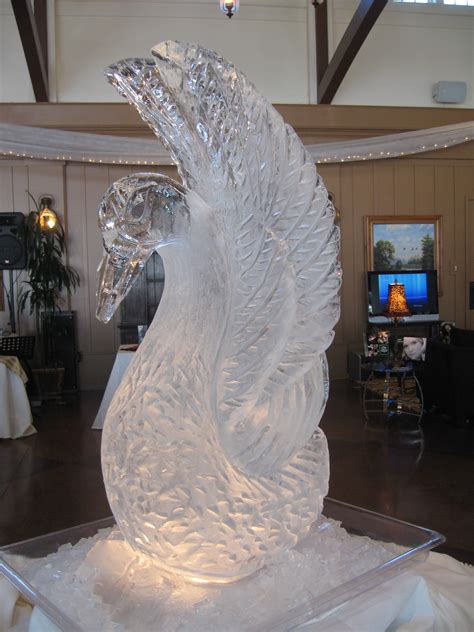 Wedding Ice Sculptures 04 Artisan Ice Sculptures