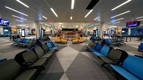 A Rocky Debut For Newark Airports New Terminal A Travel Weekly