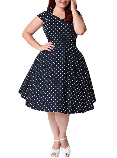 Plus Size Retro Style Polka Dot Dress Capped Sleeves Navy Blue White