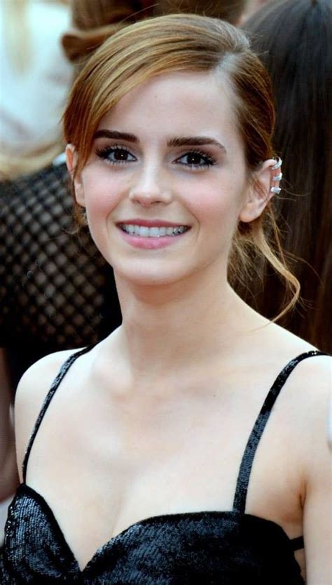 Emma Watson His Measurements His Height His Weight His Age