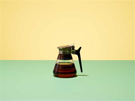 As it turns out, agave has a higher fructose content than any other common sweetener, more even than high fructose corn syrup (hfcs). High Fructose Corn Syrup Vs Agave Nectar - Fruct Blog