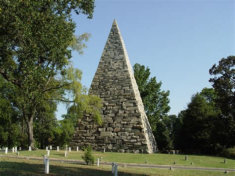 Confederate Memorial Pyramid This 90 Foot Tall Pyramid Was Flickr