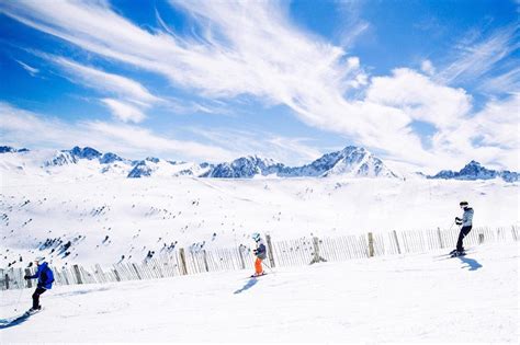 Learn useful information about its rentals, accommodation, things to do besides skiing, and other. Ski Andorra: Reasons why you should come and practice it