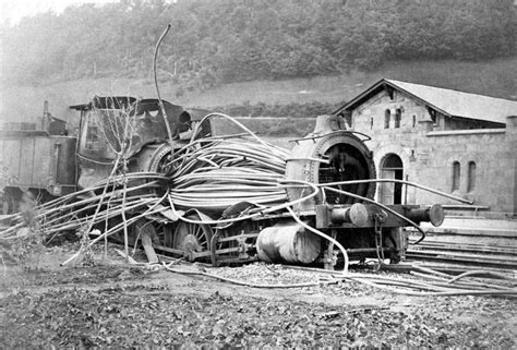 24 Bizarre Vintage Photos Of Steam Engines After A Boiler Explosion