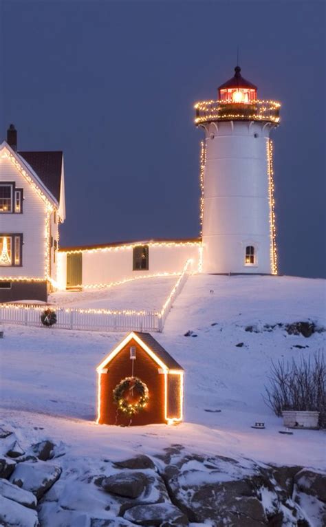 Lighthouse Christmas Beautiful Lighthouse Lighthouse Harbor Lights