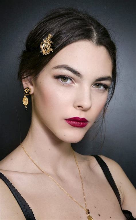 Dolce And Gabbana Fw 2015 Angelic Classic Beauty Pat Mcgrath 18 Most Beautiful Runway Makeup